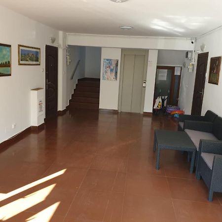 Ferienwohnung Garsoniera Vila Marie Năvodari Exterior foto